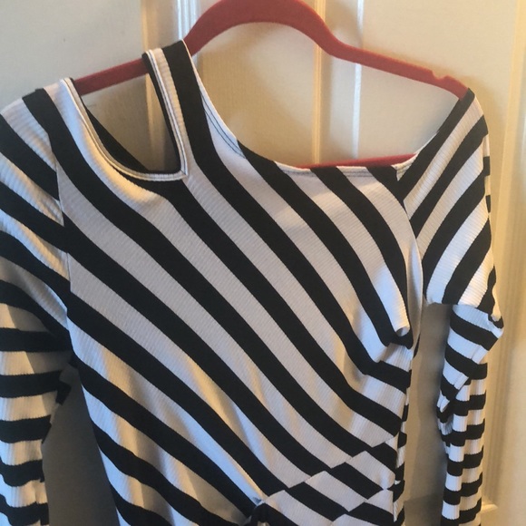 Black white stripe ruched  dress small casual - Picture 2 of 5